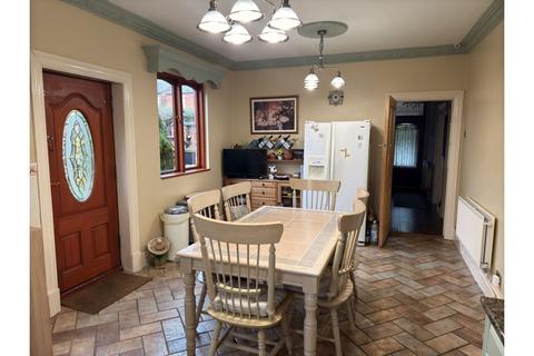 5 bedroom detached house for sale, Sandbeds Road, Willenhall, WV12