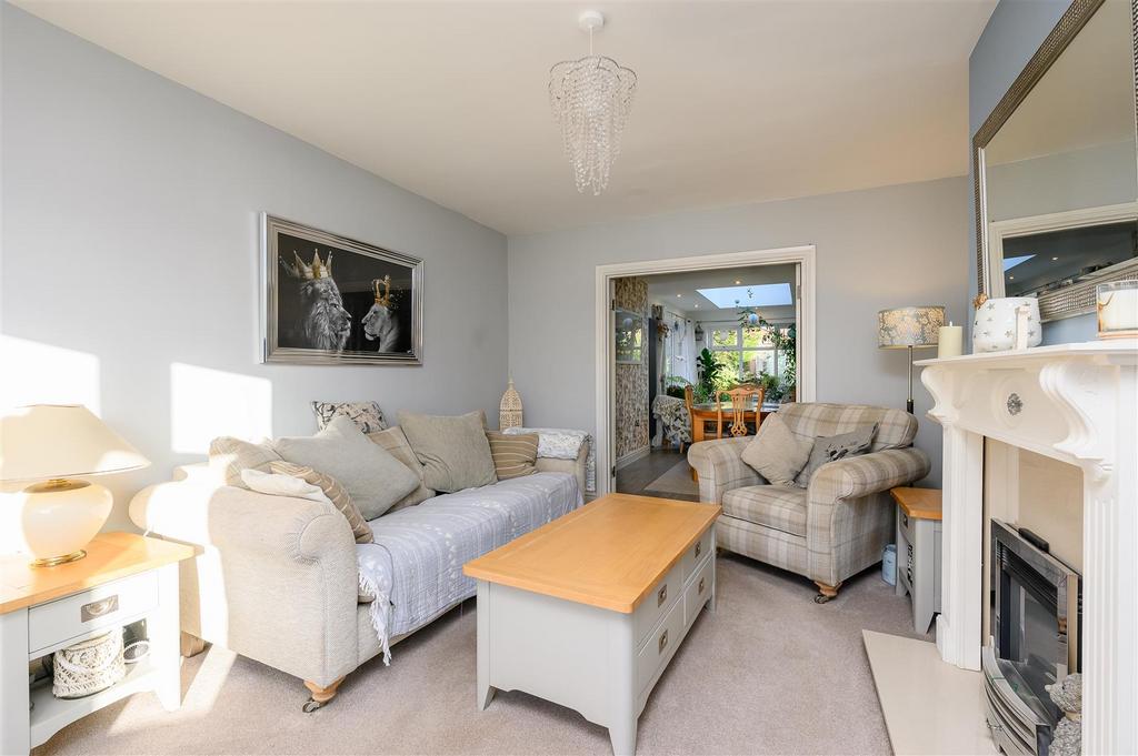 Living room 2