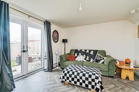 3 bedroom terraced house for sale, Brickworks Avenue, Kingswinford, DY6