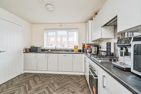 3 bedroom terraced house for sale, Brickworks Avenue, Kingswinford, DY6