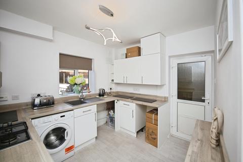 3 bedroom semi-detached house for sale, Goldthorn Road, Kidderminster, DY11