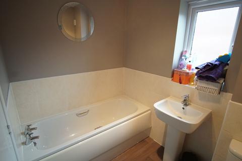 3 bedroom semi-detached house for sale, Oakhurst Close, Rochdale, OL12