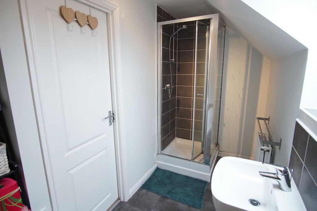Master En-suite