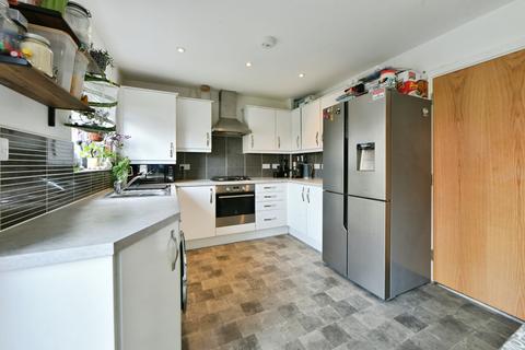 3 bedroom end of terrace house for sale, Market Street, Manchester, M43