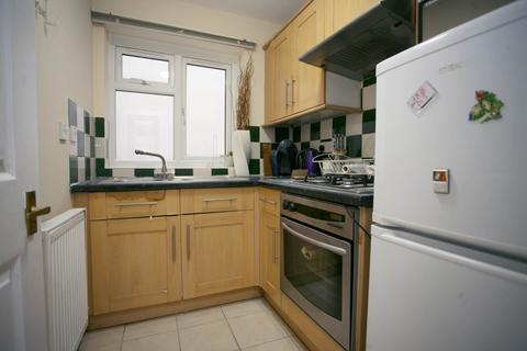 undefined, Kingsland Road, Dalston, London, E8