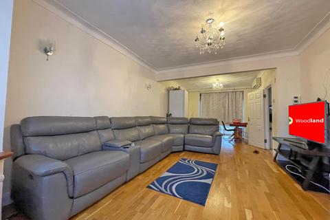 4 bedroom terraced house for sale, Aldborough Road South, Ilford, Essex, IG3