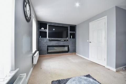 undefined, Paprika Close, Manchester, M11