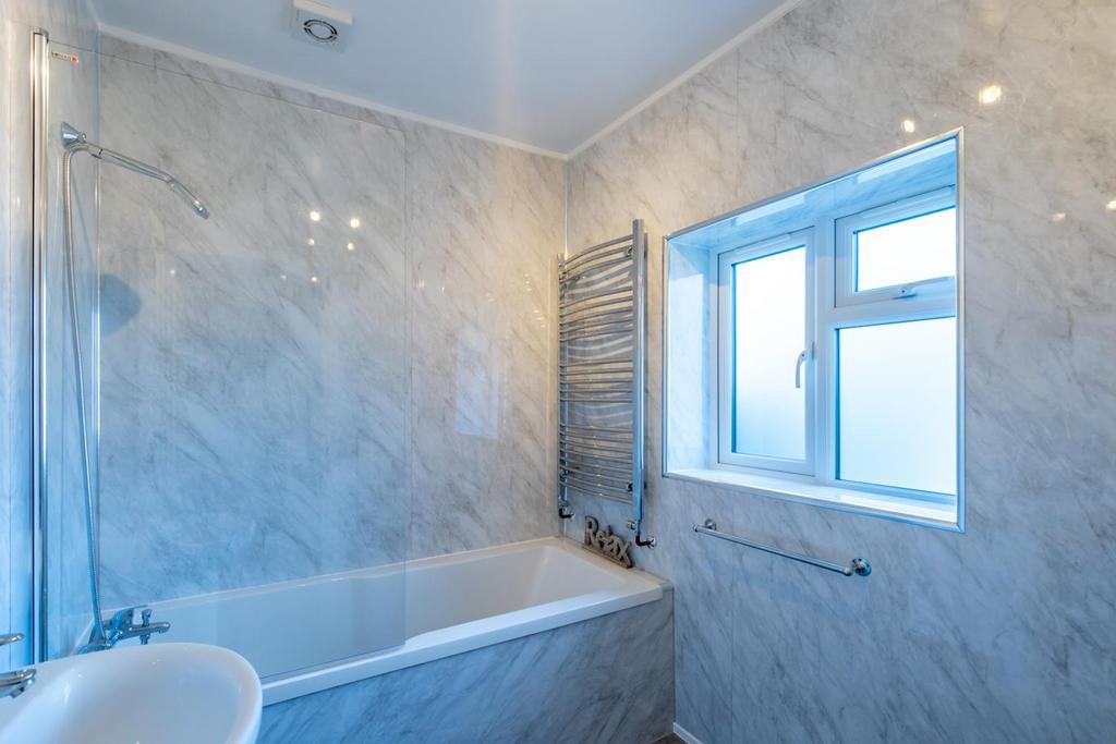 Ground Floor Bathroom.jpg