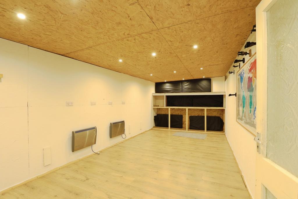 Studio / Workshop