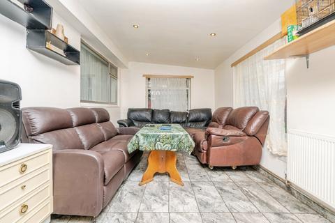 undefined, Greenhill Avenue, Kidderminster, DY10