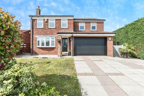 First Avenue, Rothwell, LS26