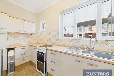 3 bedroom detached house for sale, Midway Avenue, Bridlington