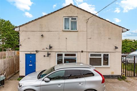 2 bedroom maisonette for sale, Albert Road, Romford, RM1