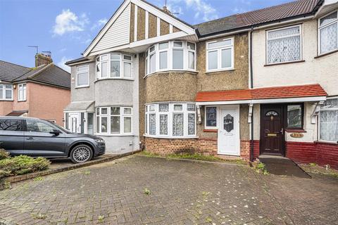 3 bedroom terraced house for sale, Waltham Way, London E4