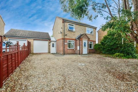 3 bedroom detached house for sale, Richmond Drive, Skegness, PE25