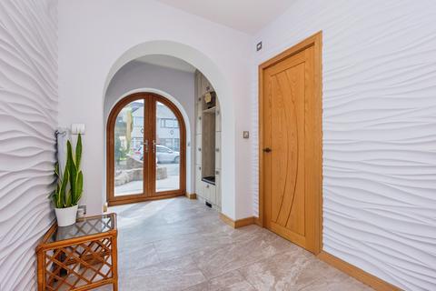 4 bedroom semi-detached house for sale, Lansdowne Avenue, Audenshaw, M34