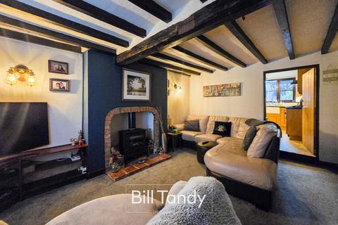 3 bedroom terraced house for sale, Main Street, Barton under Needwood, Burton-on-Trent, DE13
