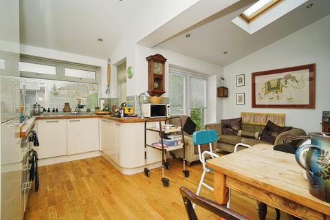 undefined, Grosvenor Road, Sale, M33