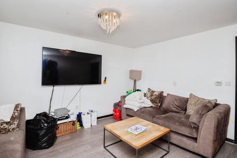 3 bedroom semi-detached house for sale, Horse Chestnut Drive, Manchester, M9