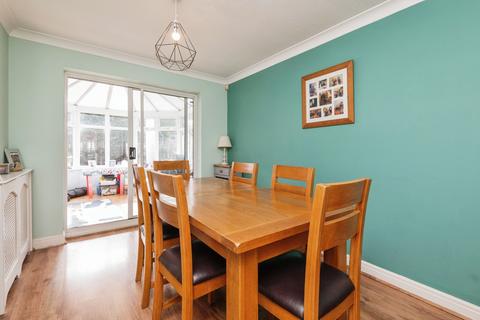 undefined, Hopefield Chase, Rothwell, Leeds, LS26