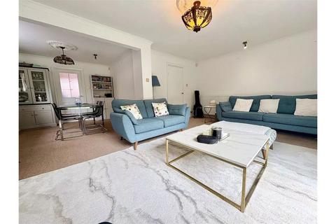 4 bedroom detached house for sale, Bellencroft Gardens, Wolverhampton, WV3