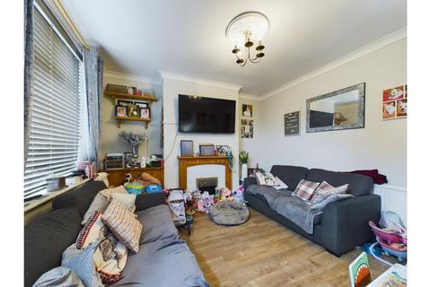 2 bedroom terraced house for sale, Retford Road, Worksop, S80