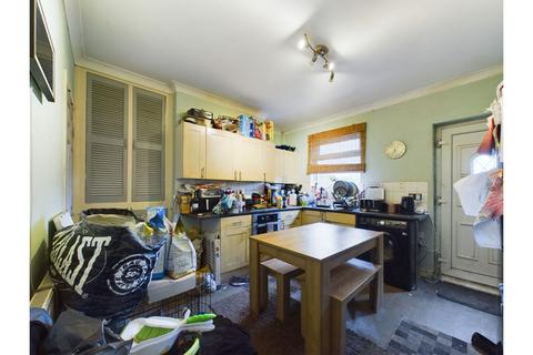 2 bedroom terraced house for sale, Retford Road, Worksop, S80