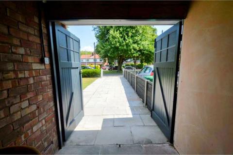 undefined, Buckingham Road, Manchester, M21