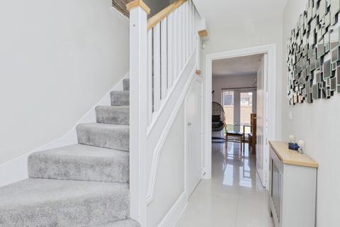 3 bedroom detached house for sale, Farnley Road, Leicester, LE5