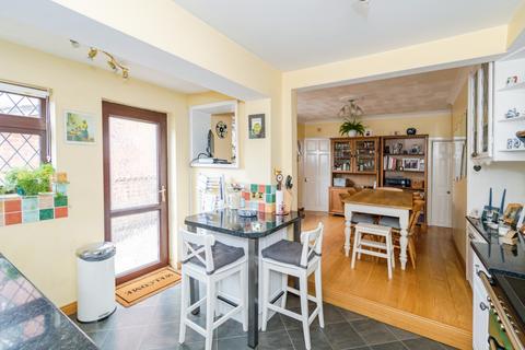 3 bedroom semi-detached house for sale, Bath Road, Southampton, SO19