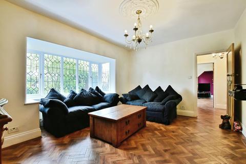 undefined, Handforth Road, Wilmslow, SK9