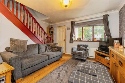 2 bedroom end of terrace house for sale, College Close, Stockport, SK2