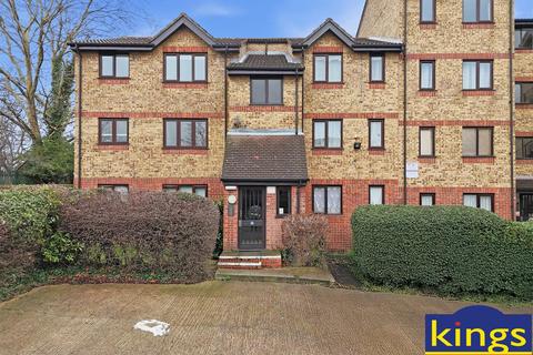 1 bedroom flat for sale, Green Pond Close, London