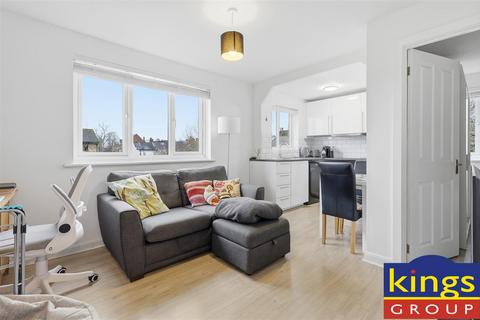 1 bedroom flat for sale, Green Pond Close, London