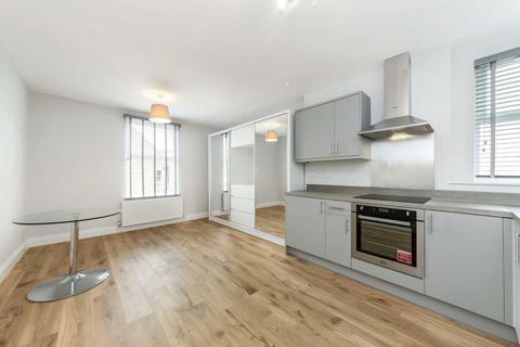 undefined, Chiswick High Road, London W4