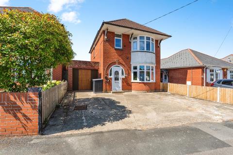 3 bedroom detached house for sale, Westfield Road, Southampton, SO40