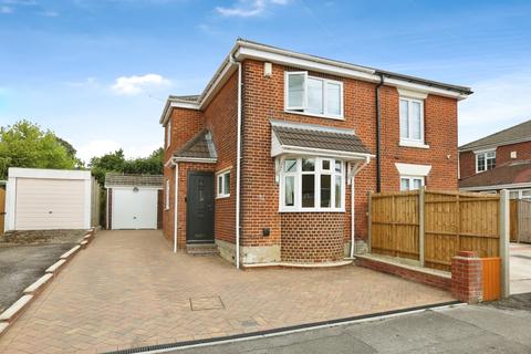 3 bedroom semi-detached house for sale, Pound Street, Bitterne, Southampton, SO18