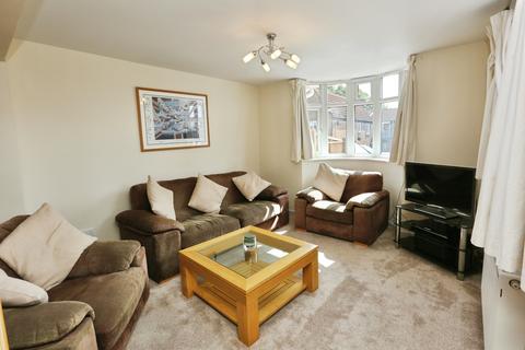 3 bedroom semi-detached house for sale, Pound Street, Bitterne, Southampton, SO18