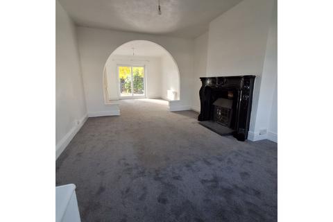 4 bedroom semi-detached house for sale, Castleton Boulevard, Skegness, PE25