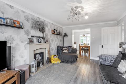 4 bedroom detached house for sale, Burnham Drive, Leicester, LE8