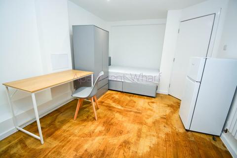 1 bedroom flat to rent, Studio C  Edwin Street    (Canning town), London, E16