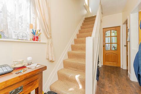 3 bedroom semi-detached house for sale, Lambgates Lane, Glossop, SK13