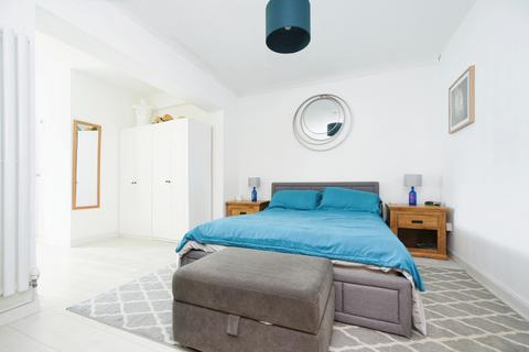 undefined, Swan Meadow, Pewsey, SN9
