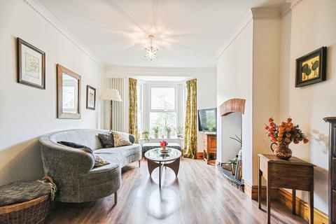 Ferndale Road, Swindon, SN2