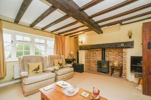 Milton Road, Pewsey, SN9