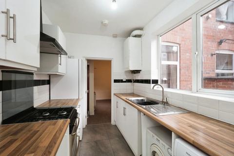 Avenue Road Extension, Leicester, LE2