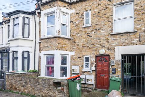 undefined, Manor Park, E12