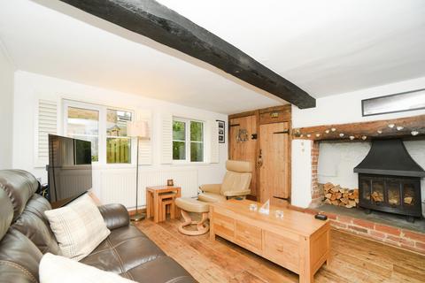 3 bedroom semi-detached house for sale, West Tockenham - Royal Wootton Bassett, Swindon, SN4