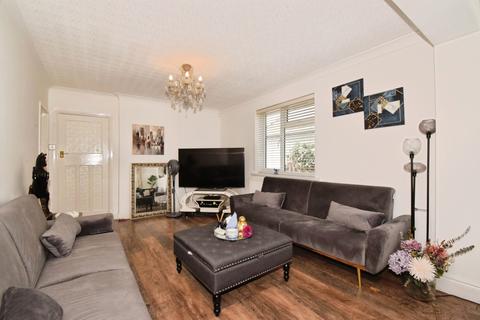 3 bedroom detached bungalow for sale, Tennis Court Drive, Leicester, LE5