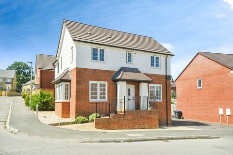Hunters Field, Chippenham, SN14
